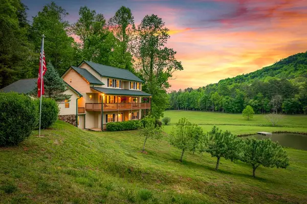 270 Ausburn Road, Blue Ridge, GA 30513