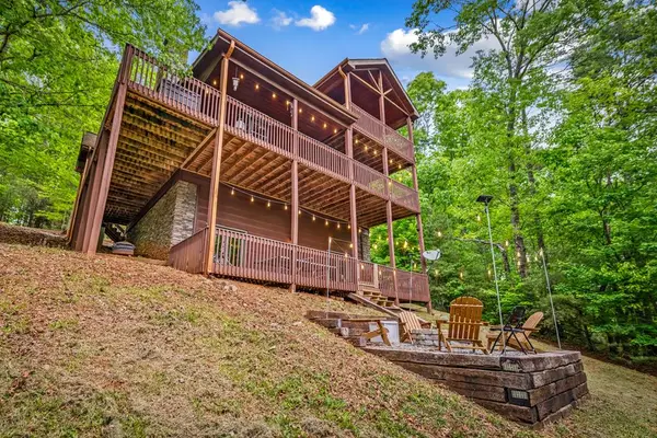 458 Sugar Mountain Road, Blue Ridge, GA 30513