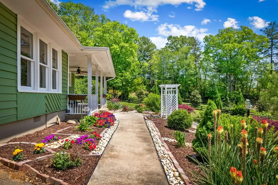 1211 Scenic Drive, Blue Ridge, GA 30513 - #3