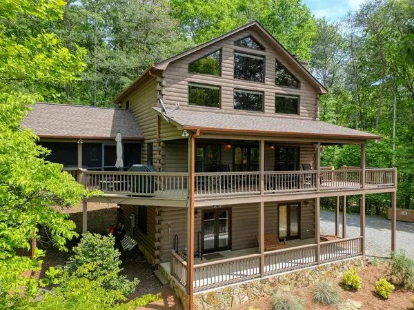 964 Walkabout Creek Road, Morganton, GA 30560