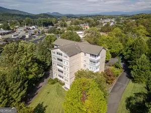 121 N River Street, Hiawassee, GA 30546 - #2