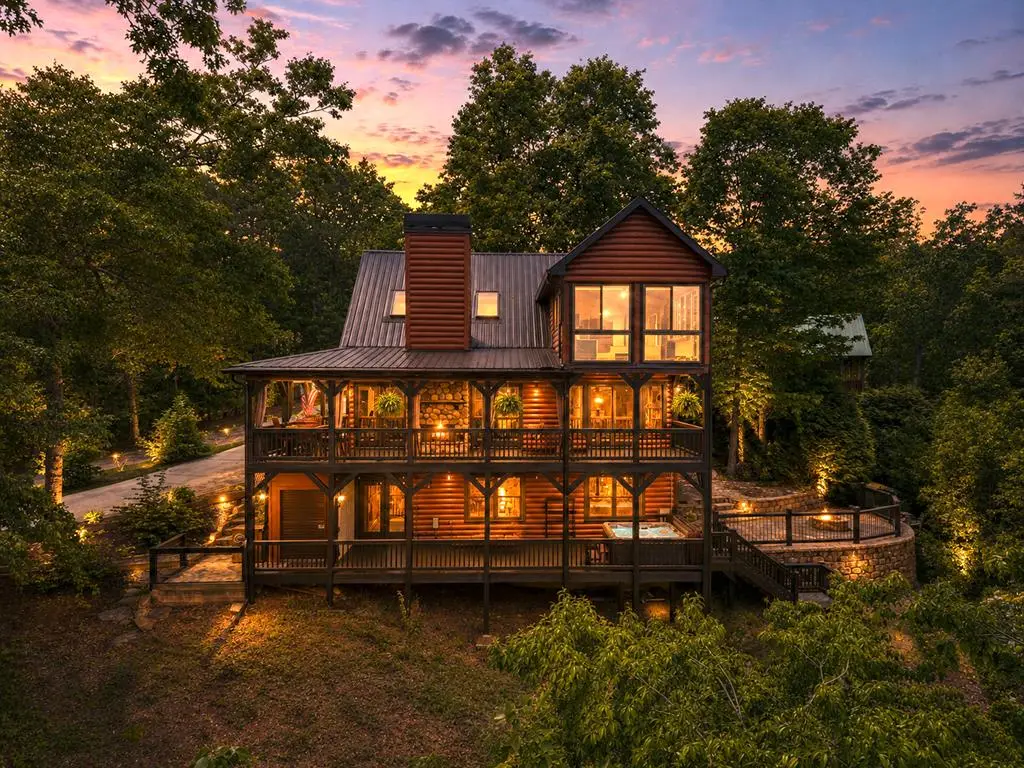 495 Trails End Ridge, Ellijay, GA 30540 - #1