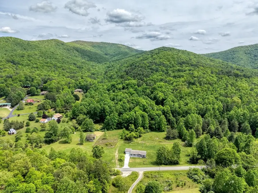 2514 Skeenah Gap Road, Suches, GA 30572 - #2