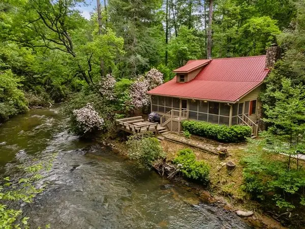 61 River Bend Court, Ellijay, GA 30540