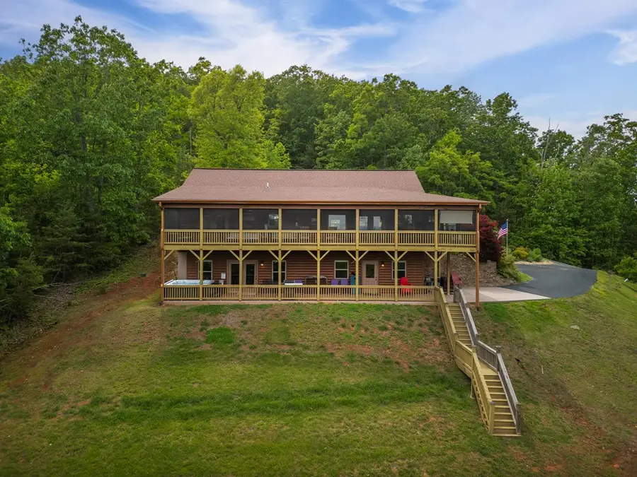 693 Knights Gap, Blairsville, GA 30512 - #2