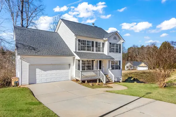 8810 Brookhurst Trl, Gainesville, GA 30506