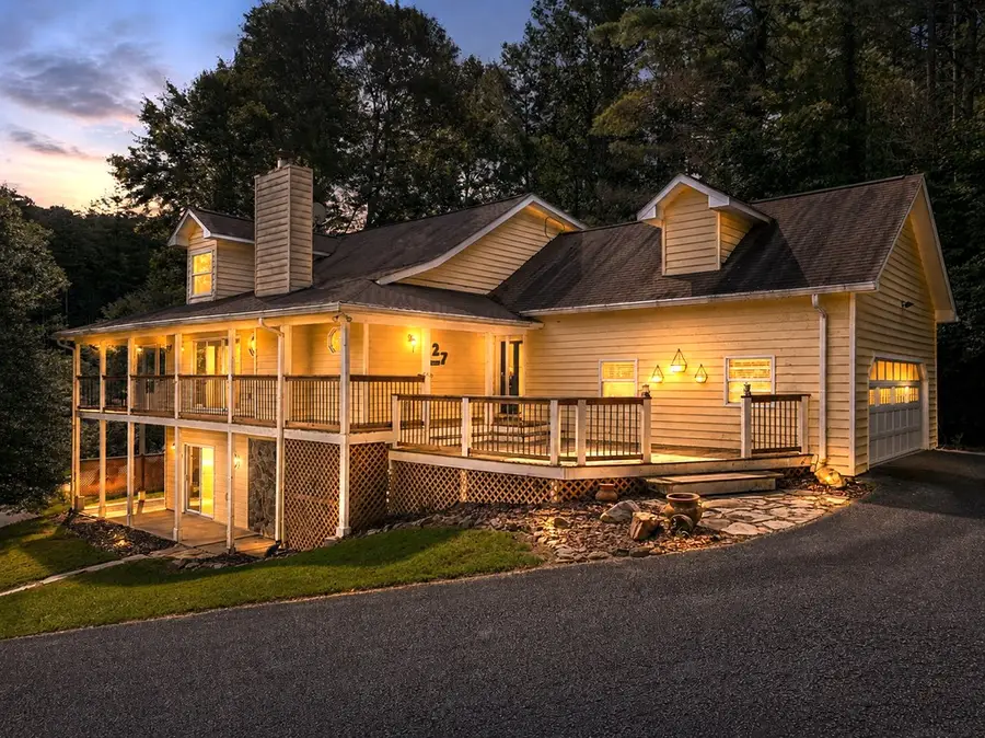 27 Twin Brook Drive, Blairsville, GA 30512 - #2
