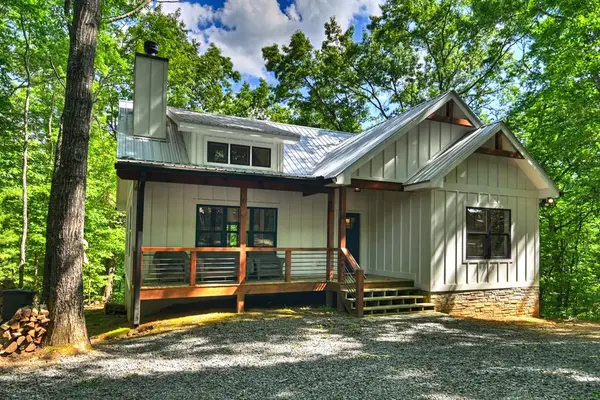 285 Pine Terrace Circle, Blue Ridge, GA 30513