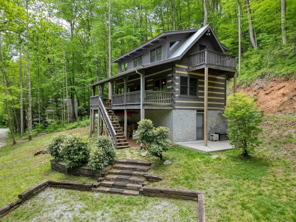 180 Dream Catcher Cove, Hayesville, NC 28904 - #1