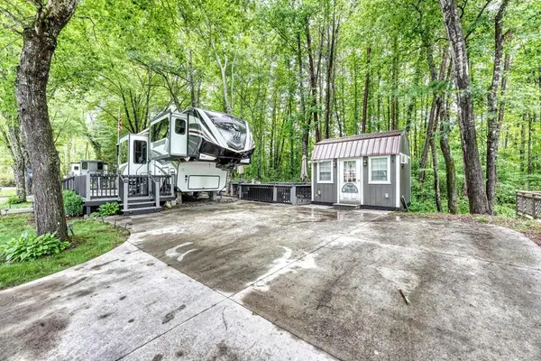 73 Moccasin Lane, Blairsville, GA 30512