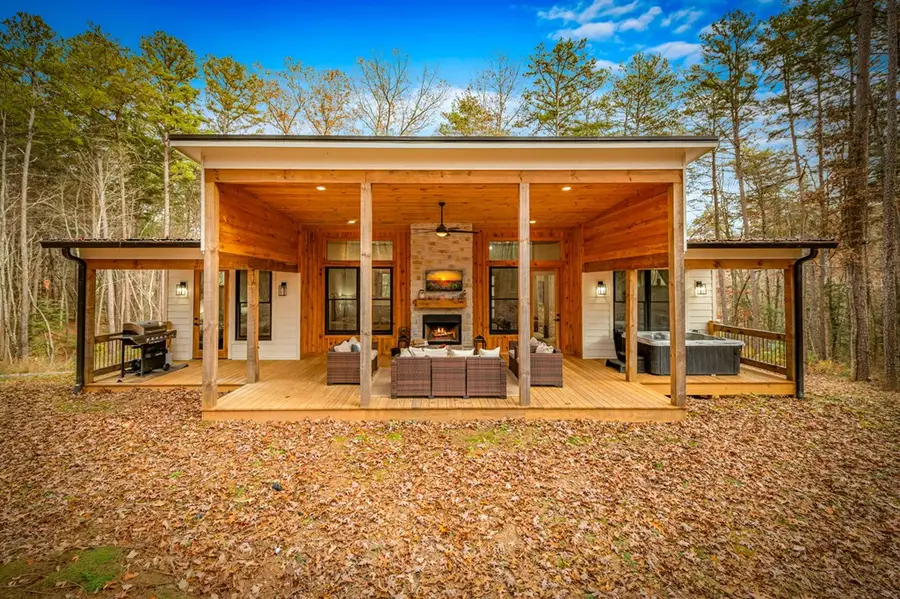 649 Lees Ride, McCaysville, GA 30555 - #2