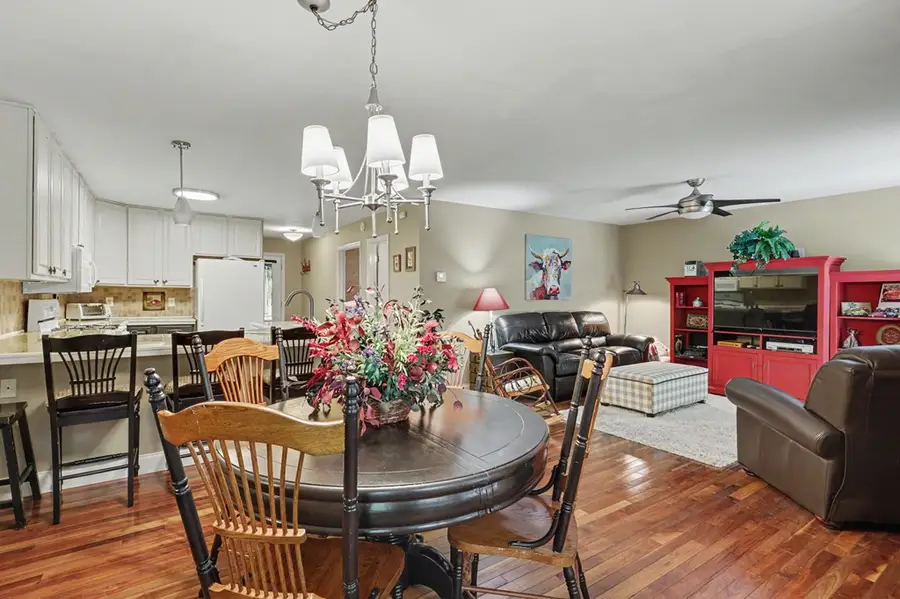 103 Birdie Lane Apt. 3-b, Blairsville, GA 30512 - #3