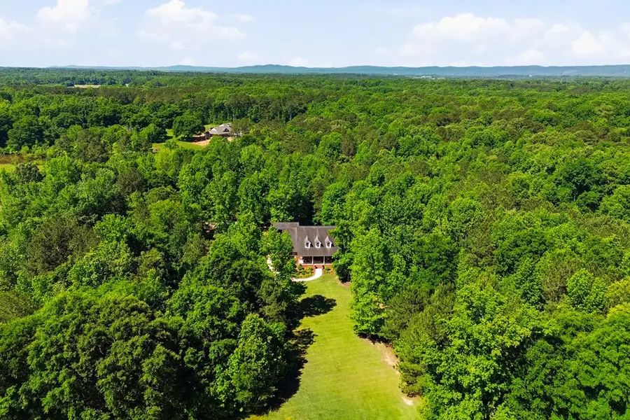 310 SE Gaines Road, Dalton, GA 30721 - #2