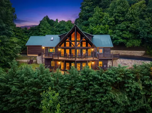 101 Cletus Way, Hiawassee, GA 30546