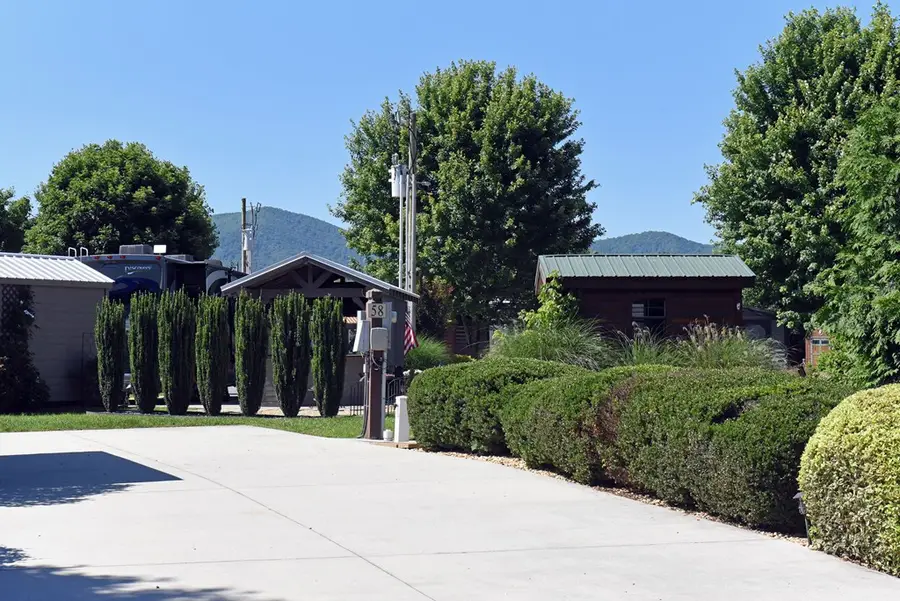122 Mountain Creek Road, Blairsville, GA 30512 - #2