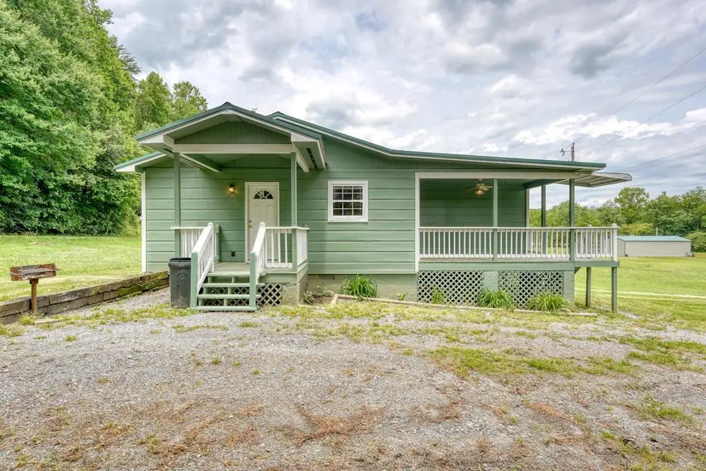 233 Messer Rd (3), Warne, NC 28909 - #1