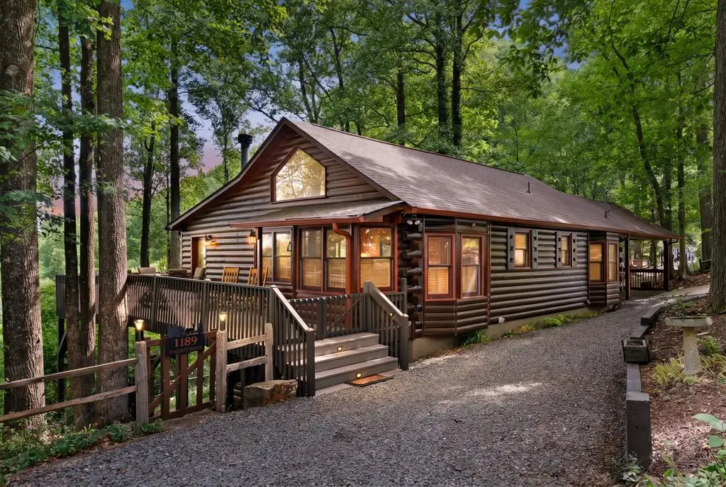 1189 Walnut Ridge, Ellijay, GA 30536 - #1