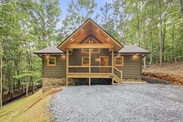 224 Pinecrest Drive, Ellijay, GA 30540