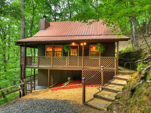 415 Walnut Mountain Road, Ellijay, GA 30536