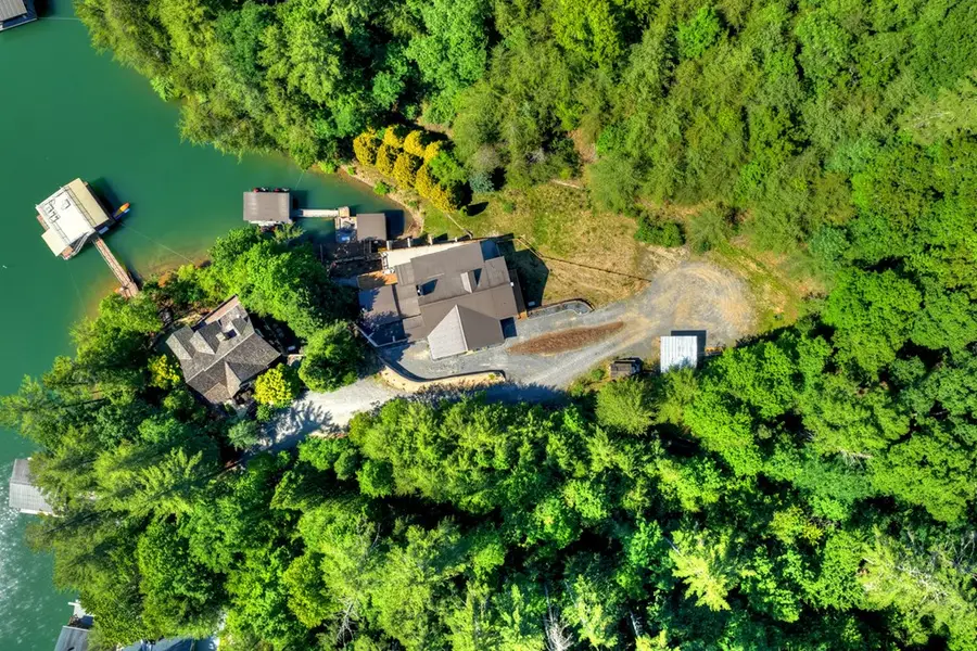 201 Highland Falls Road, Blue Ridge, GA 30513 - #3
