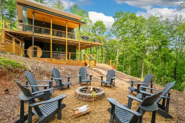 77 Hickory Lane, Ellijay, GA 30540