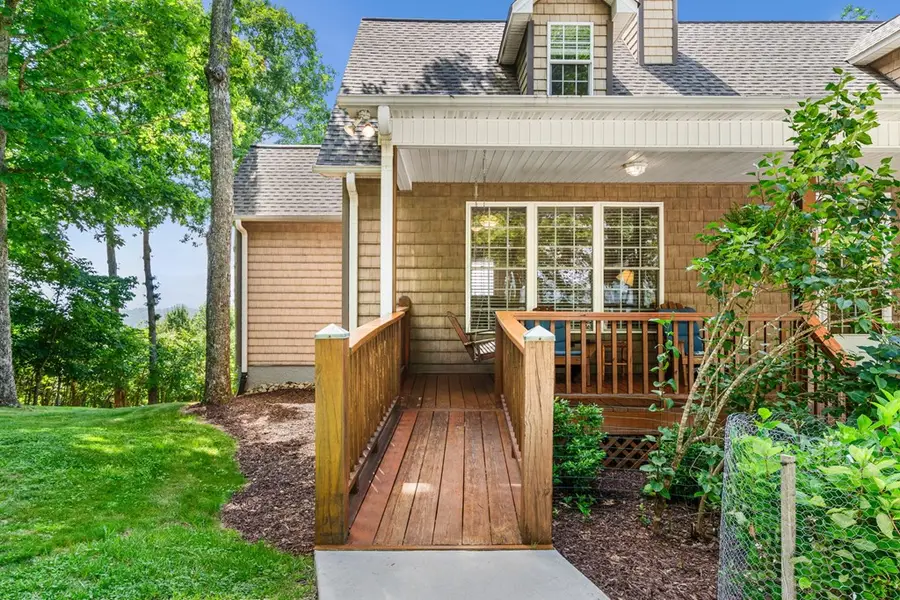 194 Lakeview Drive, Hayesville, NC 28904 - #3