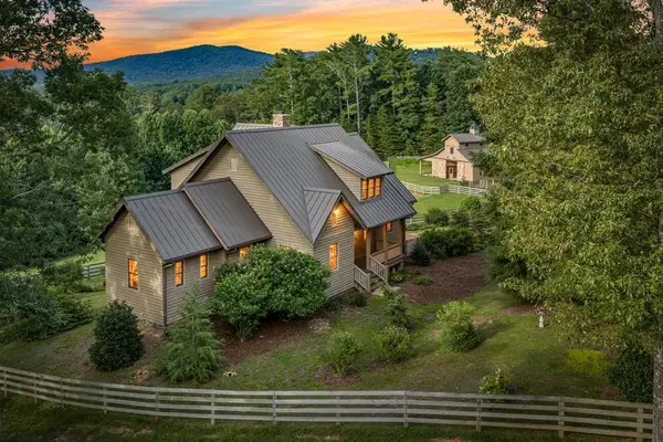 290 Old Anderson Creek, Ellijay, GA 30536