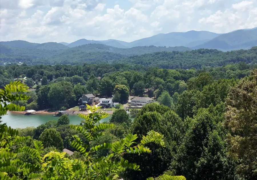 714 Mountain View Road, Hiawassee, GA 30546 - #2