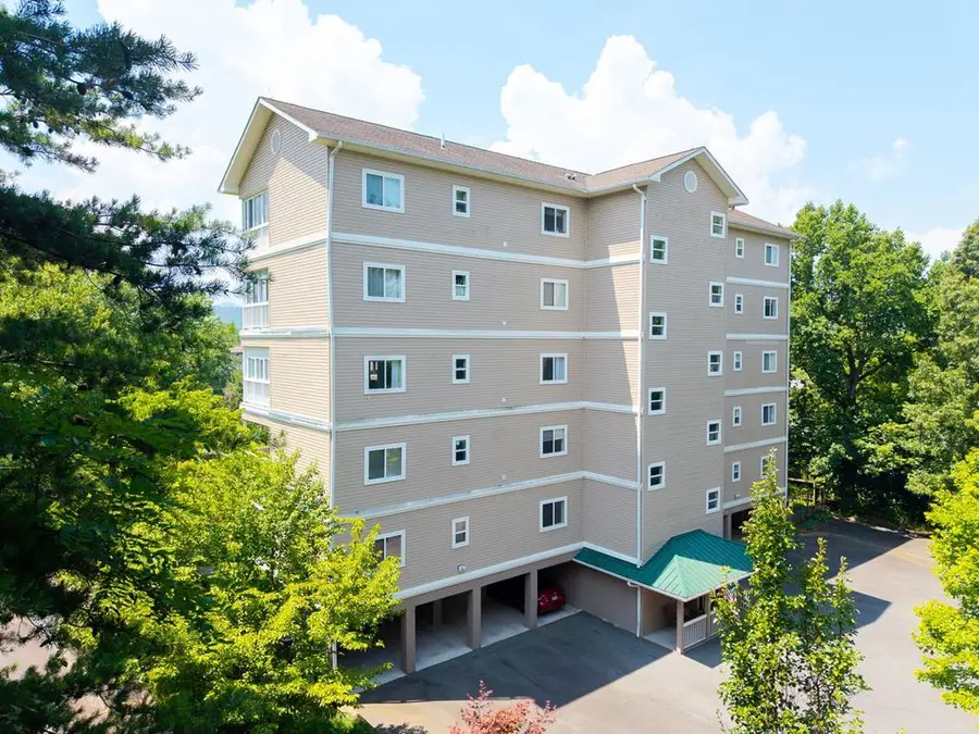 121 N River Street Unit 2a, Hiawassee, GA 30546 - #2