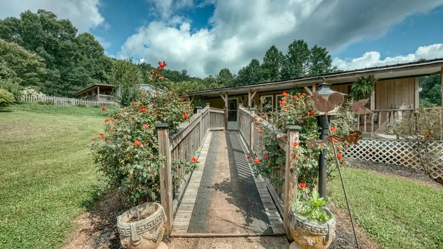 389 Nelson Circle, Blairsville, GA 30512 - #3