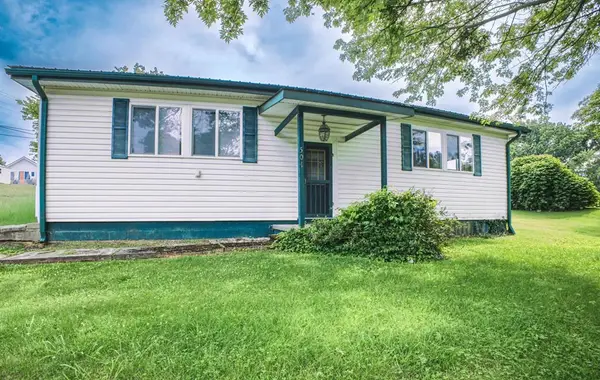 504 Isabella Avenue, Copperhill, TN 37317
