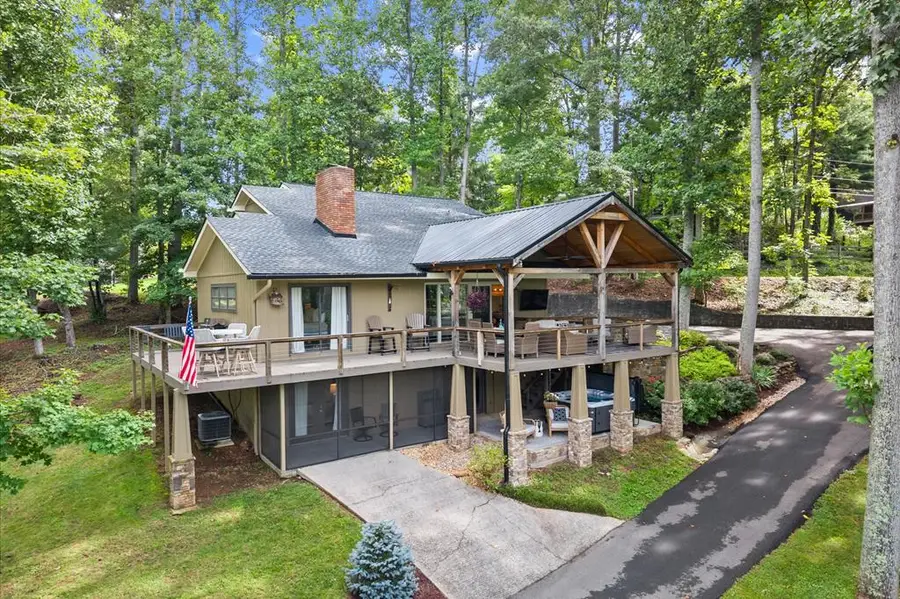 3755 Woods Creek Drive, Young Harris, GA 30582 - #3