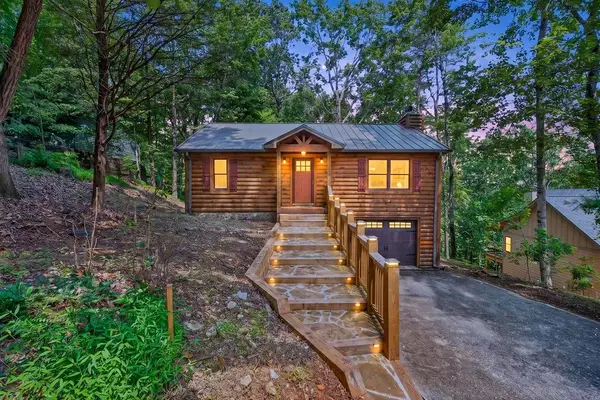 986 Mountain Oak Road, Ellijay, GA 30536