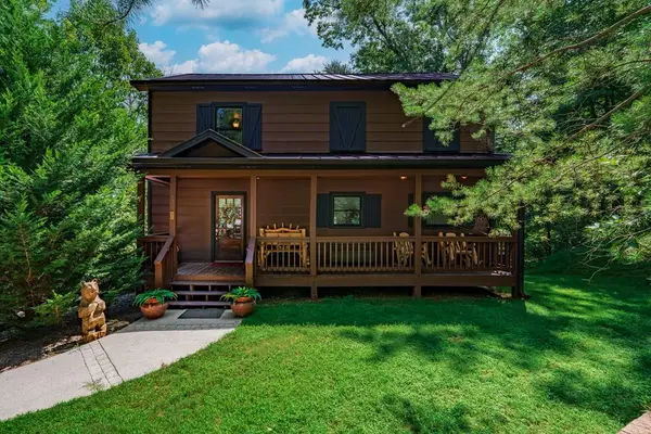 120 Walnut Mountain Court, Ellijay, GA 30536