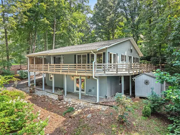 27 Dogwood Hollar Lane, Hayesville, NC 28904