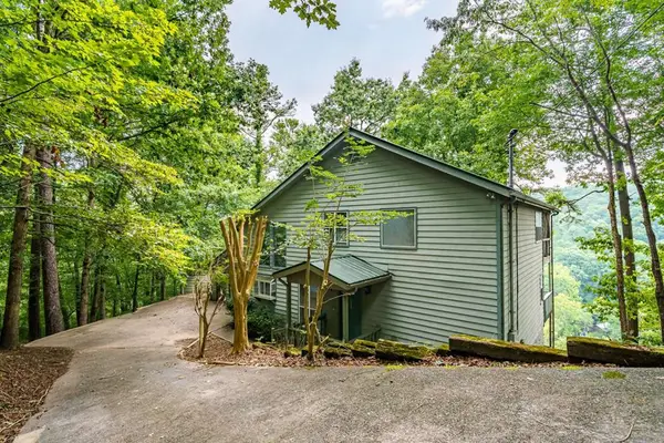 108 Oval Court, Ellijay, GA 30540
