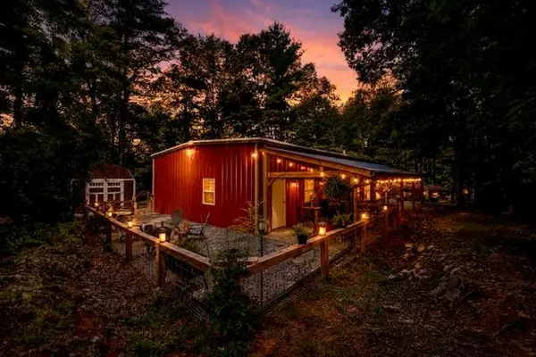 19 Ladybug Lane, Blue Ridge, GA 30513