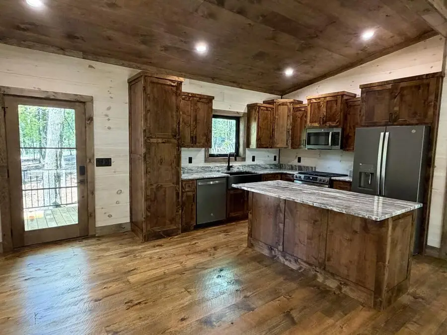 319 Wolf Creek Trail, Mineral Bluff, GA 30559 - #2