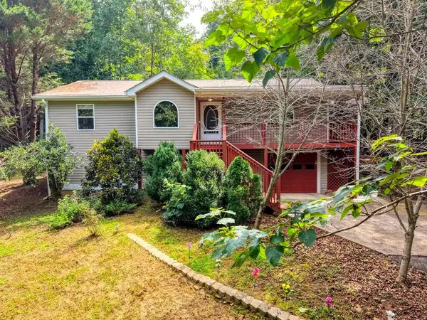 557 Grayce Lane, Hiawassee, GA 30546