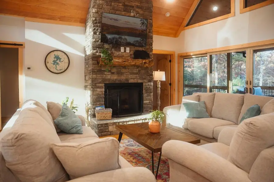 284 Lees Ride, McCaysville, GA 30555 - #3