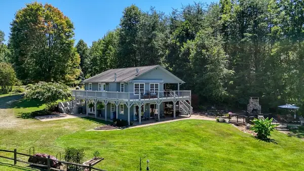 30 Shores Drive, Hayesville, NC 28904
