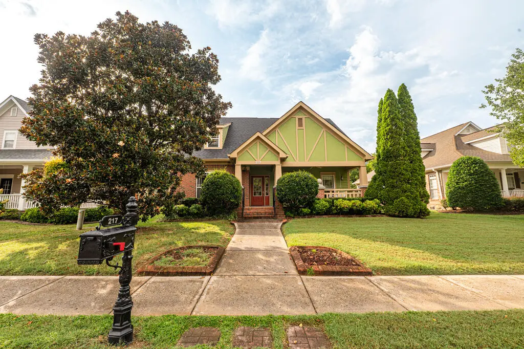 217 Horse Creek Dr, Chattanooga, TN 37405 - #1