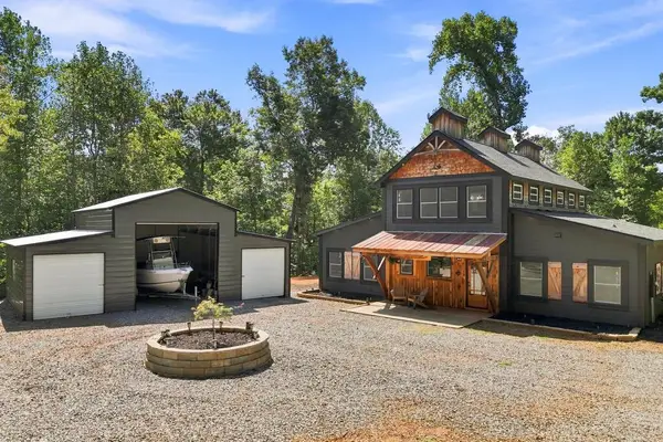 180 Red Plum Drive, Ellijay, GA 30540