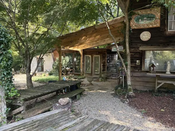 889 Low Gap Road, Hayesville, NC 28904