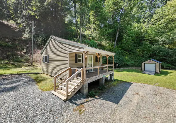 3807 Fontana Road, Robbinsville, NC 28771