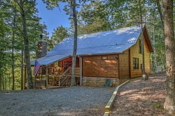 20 Smith Hill Road, Blue Ridge, GA 30513