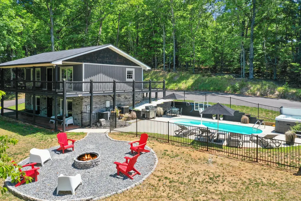 45 Sun Valley Drive, Mineral Bluff, GA 30559 - #1