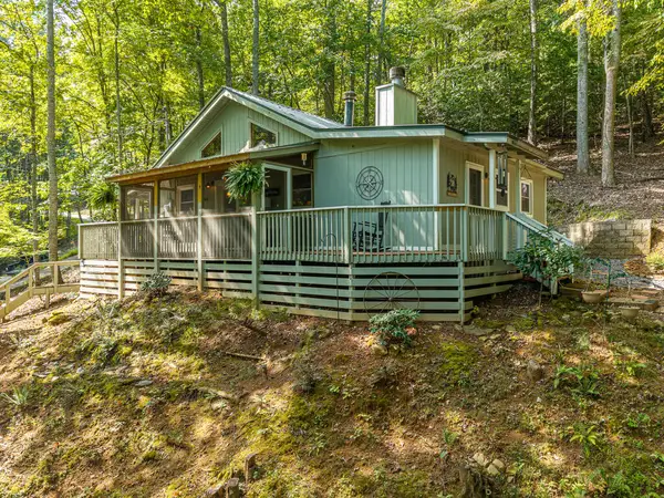 767 Robertson Circle, Blairsville, GA 30512