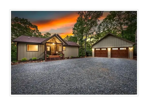 241 Wolf Creek Mountain Road, Mineral Bluff, GA 30559