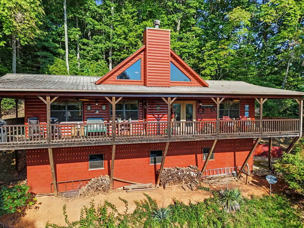 109 Howard Street, Blairsville, GA 30512 - #1